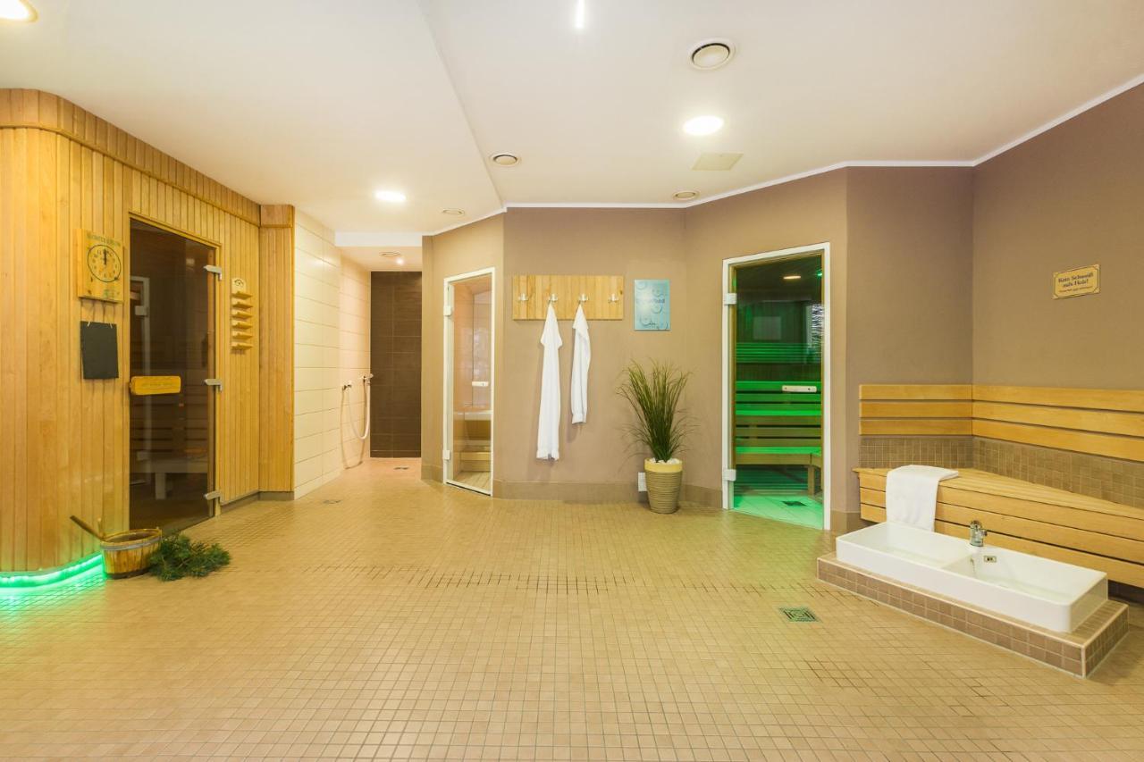 Familienhotel Villa Sano Бабе Экстерьер фото